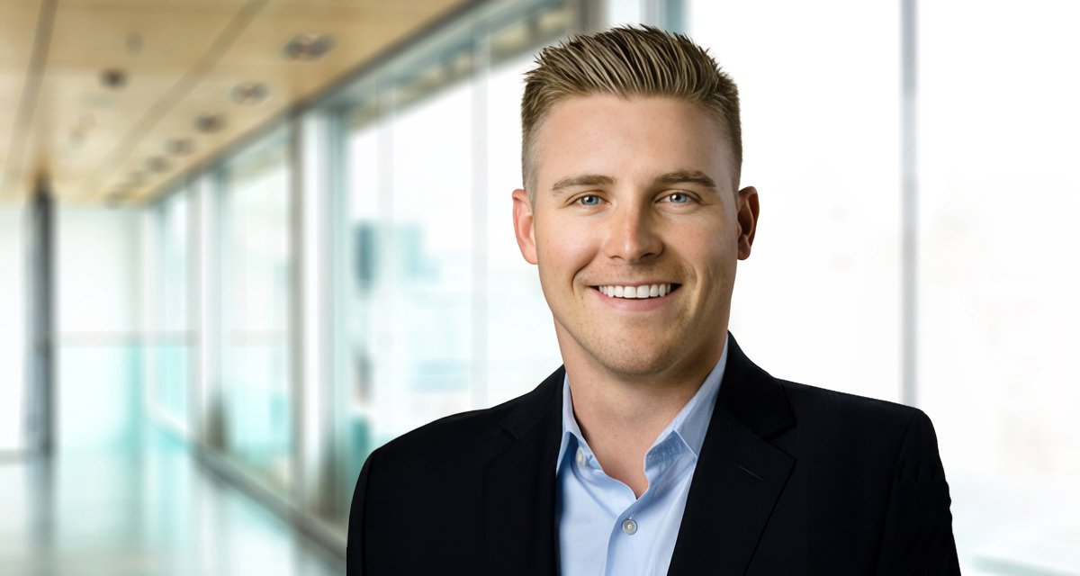 Chris Lee, Holthouse Carlin & Van Trigt LLP Photo